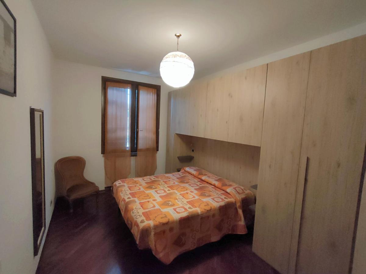 Appartamento Nanda Reggio Emilia Exterior photo